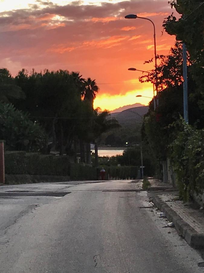 Casa Sugli Scogli Villa Fontane Bianche Buitenkant foto
